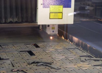 laserowe CNC w LASART wycinanie laserowe, cięcie laserem, obróbka rur i profili, wykrawanie, CNC, zgrzewanie, frezowanie, szlifowanie